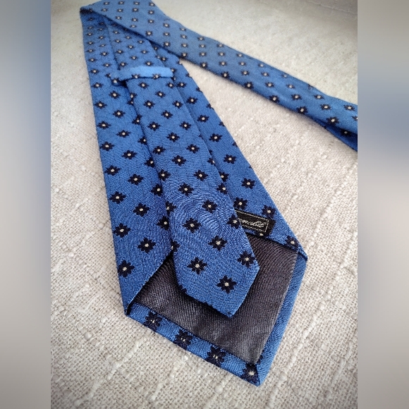Like New Vintage 90's Faconnable Blue Necktie, Made in France, 100% Silk - Picture 5 of 8